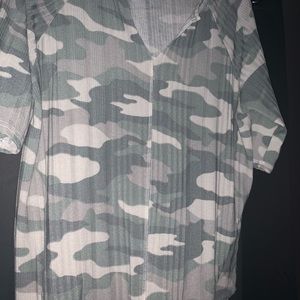fifth ray oversized camo top